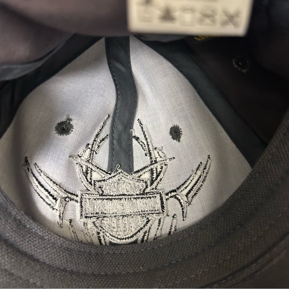 Official Harley Davidson Baseball Cap with cool HD logo embroidered on the hat - Picture 10 of 14